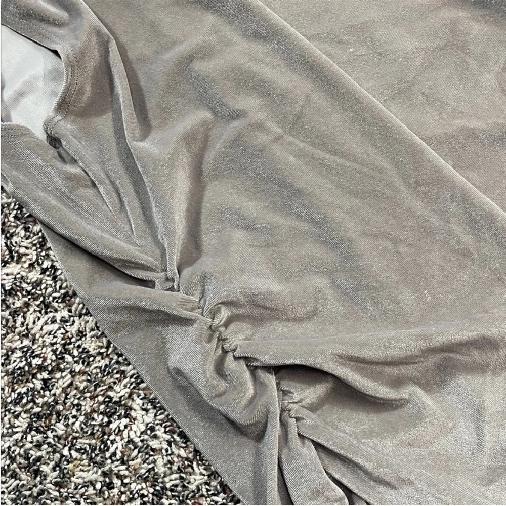 A New Day Ruched Velvet Sleeveless Midi Dress Brown Various Sizes | NWT/NWOT - Picture 3 of 5